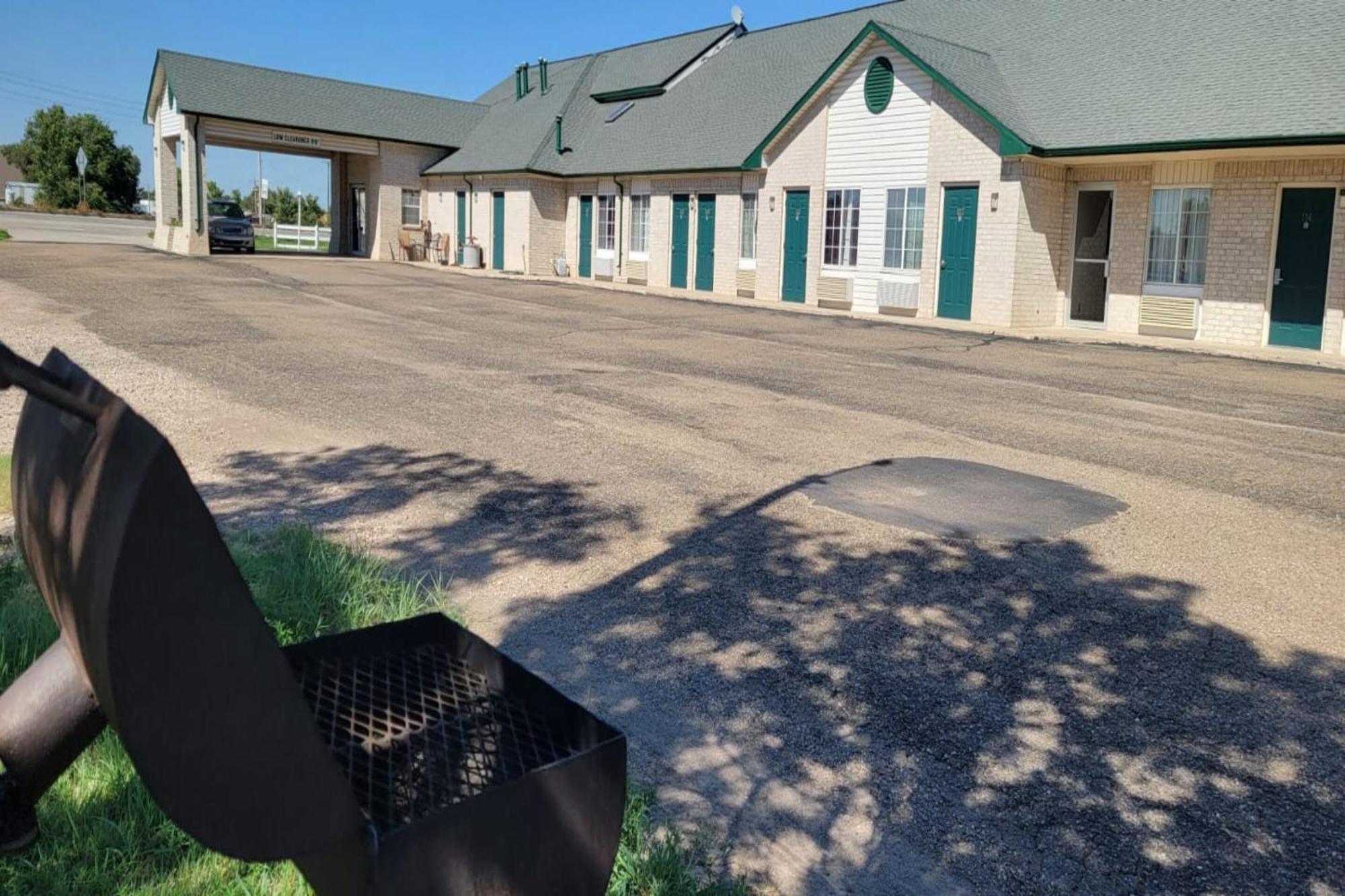 Hometown Inn By Oyo Texhoma, Ok Exterior foto
