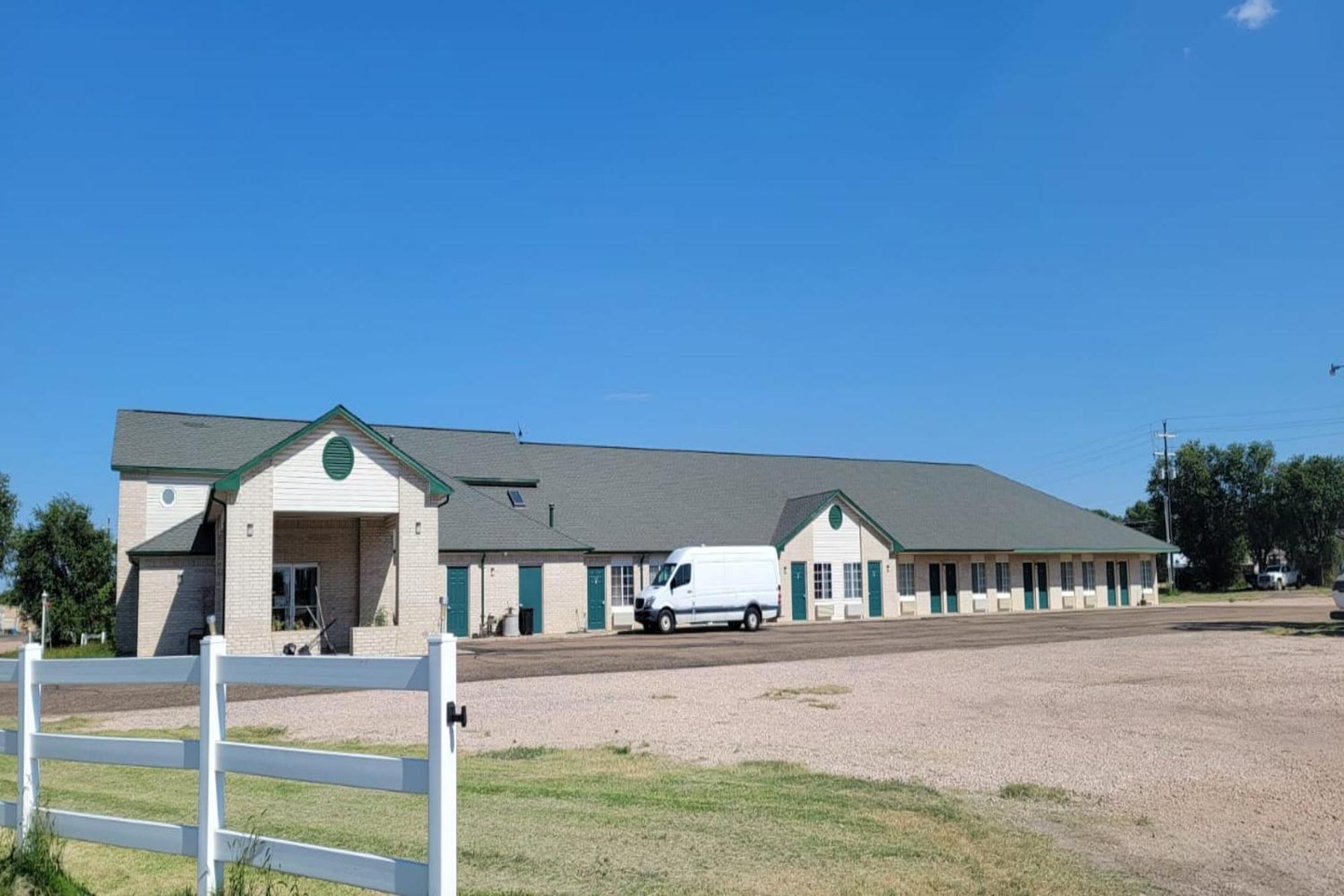 Hometown Inn By Oyo Texhoma, Ok Exterior foto