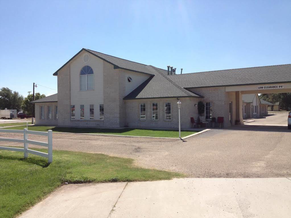 Hometown Inn By Oyo Texhoma, Ok Exterior foto